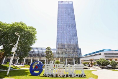 Shenglong Electric showcases two AI-powered products in OFC 2025 to redefine smart electricity use