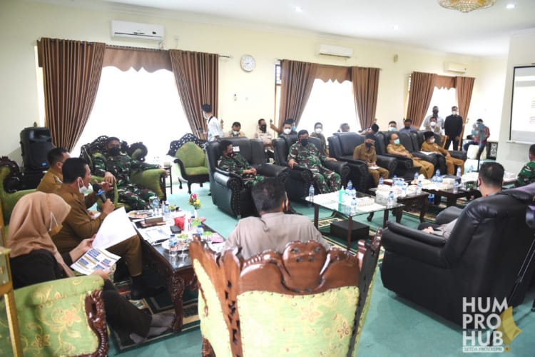 Percepat Vaksinasi, Gubernur Ansar Kirim Tenaga Vaksinator ke Lingga