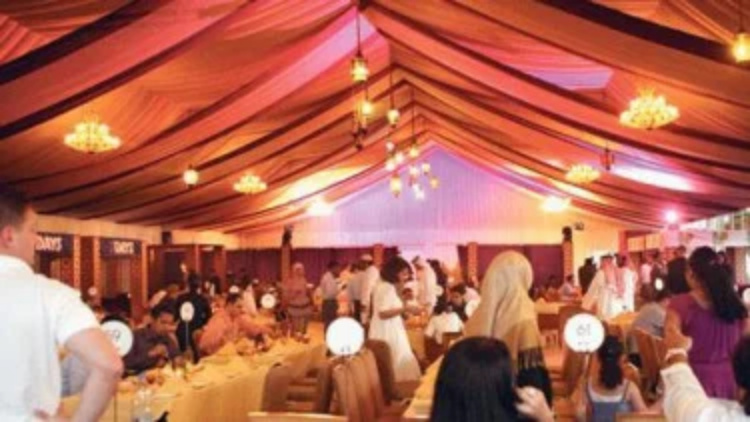 Arab hingga Inggris Lebaran Hari ini, Raja Salman Ucapkan Selamat