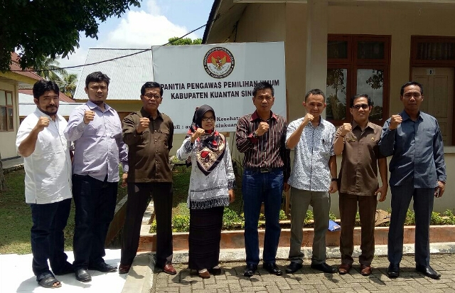 Panwaslu Kuansing Verifikasi 392 Berkas Pendaftar Panwaslu Kecamatan