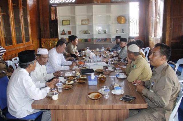Kadisparpora Temui Pengurus LAMR Meranti
