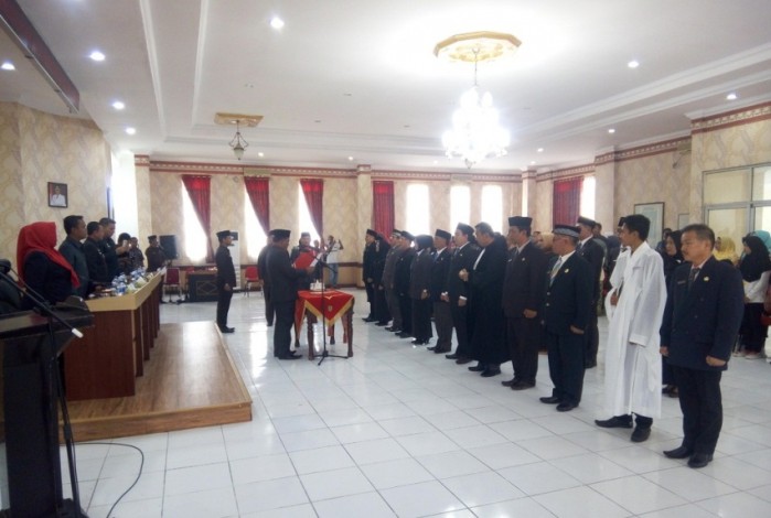 Wabup Rohil Lantik 20 Kepala Puskesmas
