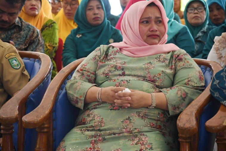 Deraian Air Mata Ketua TP PKK Bengkalis Dihari Ibu