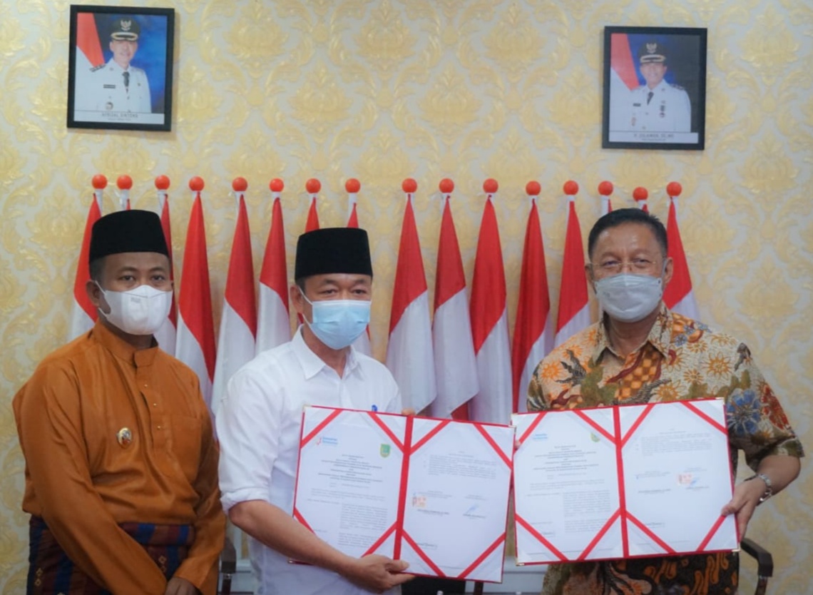 Pemda Rohil Teken MoU dengan Balai Diklat Industri Medan