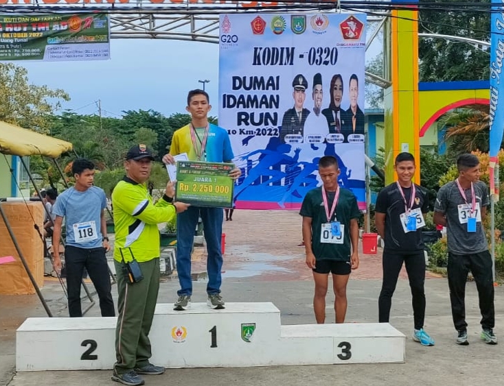 Dandim 0320/Dumai Membuka Lomba Lari 10K Sempena HUT TNI