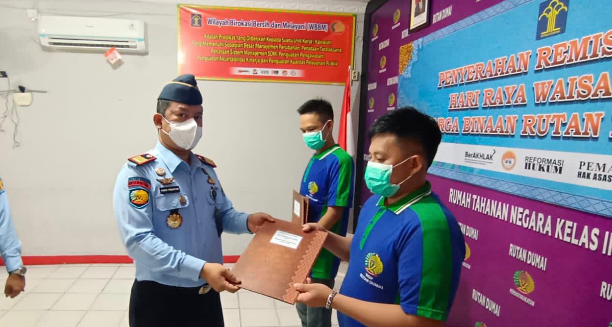 Hari Raya Waisak, WBP Rutan Dumai Terima Remisi