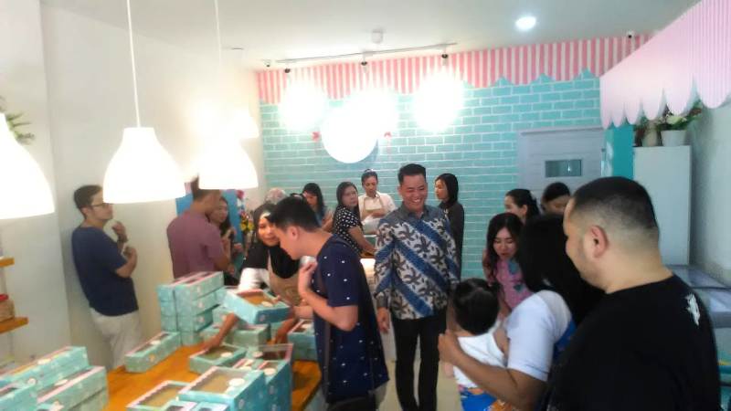 MR.ONG BAKERY Hadir di Kota Batam