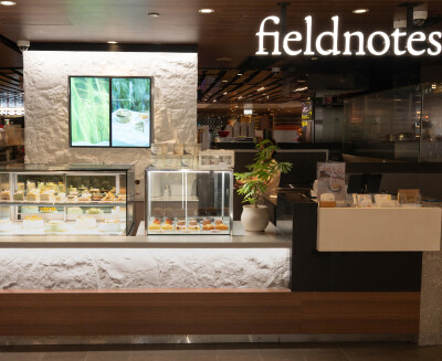 Fieldnotes Rayakan Ulang Tahun Kedua dengan Gerai Baru di Raffles City dan Koleksi Merchandise Terbatas
