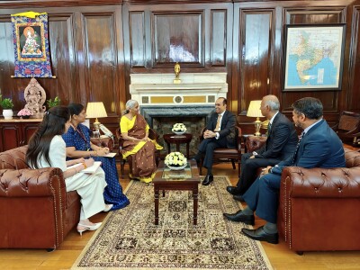 CEO Prudential Temui Menteri Keuangan India, Tegaskan Komitmen Jangka Panjang di Pasar Strategis India