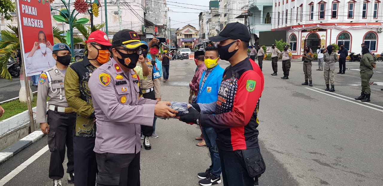 Waka Polres Rohil Pimpin Deklarasi Kepatuhan Protokol Kesehatan Di Rohil