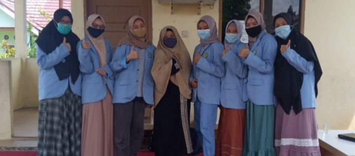 Tim mahasiswa Kuliah Kerja Nyata (Kukerta) Terintegrasi dan Tim LPPM UNRI Dampingi Pembentukan KUB