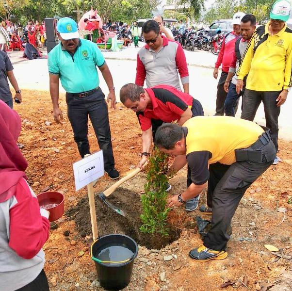 Surya Arfan: Mari Kita Peduli Sampah, Lingkungan yang Bersih