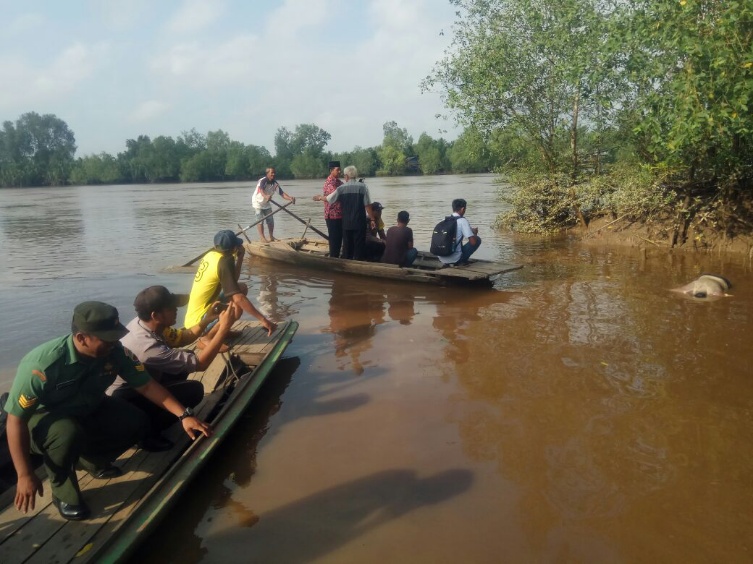 Derita Gangguan Jiwa, Pria Ini Ditemukan Tak Bernyawa di Perairan Enok