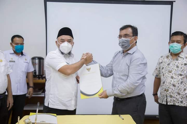 Pemkab Labuhanbatu Terima Tanah Hibah Untuk Pembangunan Pasar Aek Nabara