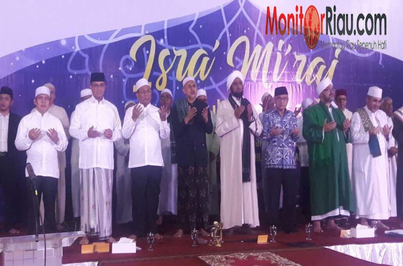 Peringati Isra Miraj Rusli Effendi Undang Anies Baswedan ke Istiqlal