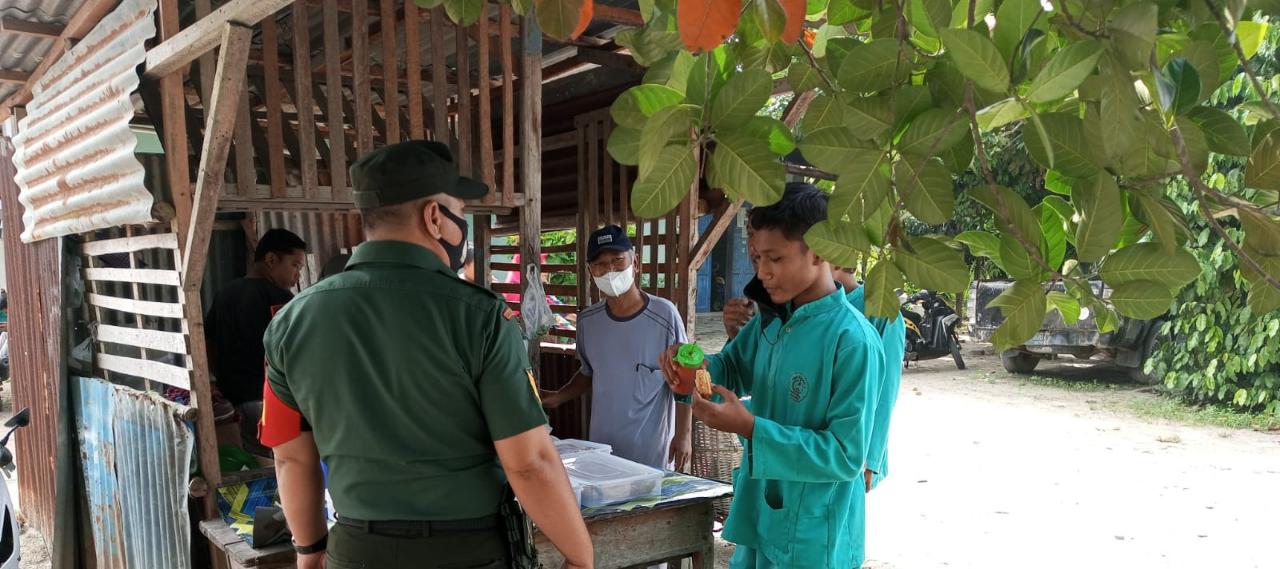 Serma Zul Efendi Sosialisasikan Pencegahan Covid-19 Dengan Anak Sekolah