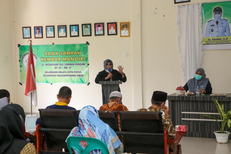 Rahma Ajak Masyarakat Kampanyekan Rumah Bersih