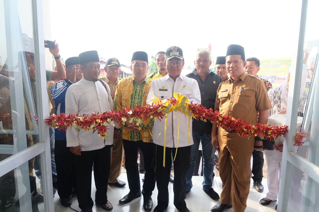 Bupati Inhil Resmikan Puskesmas Rawat Inap di Sungai Guntung