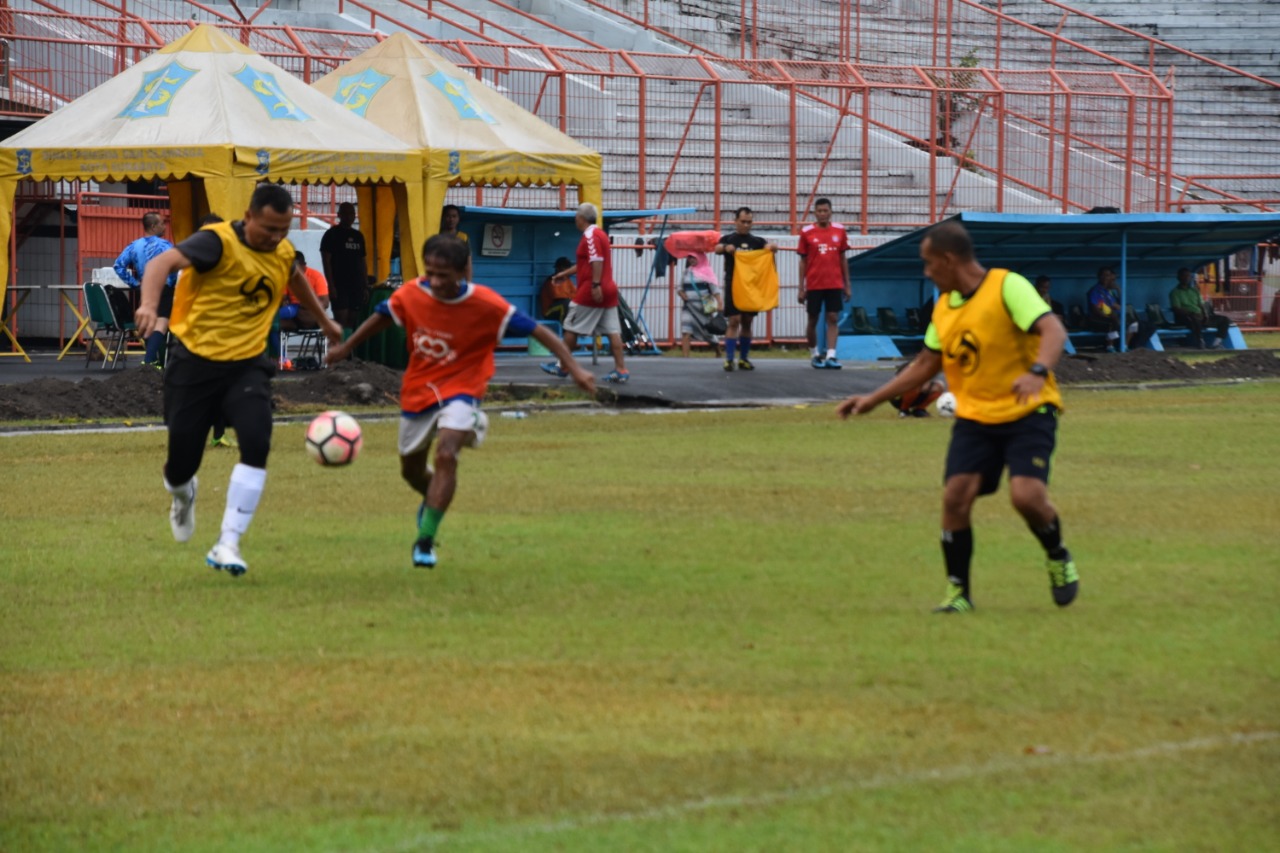 Danrem 084/Bhaskara Jaya Adu Skill di Stadion 10 Nopember