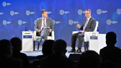 Sekretaris Keuangan Hong Kong Hadiri Pertemuan IMF dan Bank Dunia di AS, Paparkan Perkembangan Terbaru di HKSAR kepada Berbagai Sektor