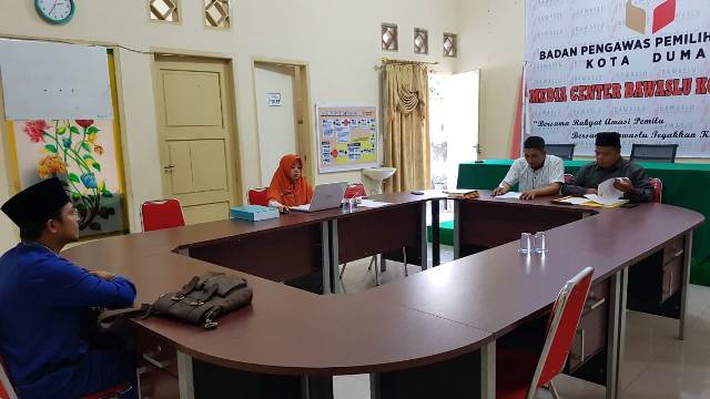 Bawaslu Dumai Dengar Klarifikasi ASN Terkait Dugaan Pelanggaran Kampanye