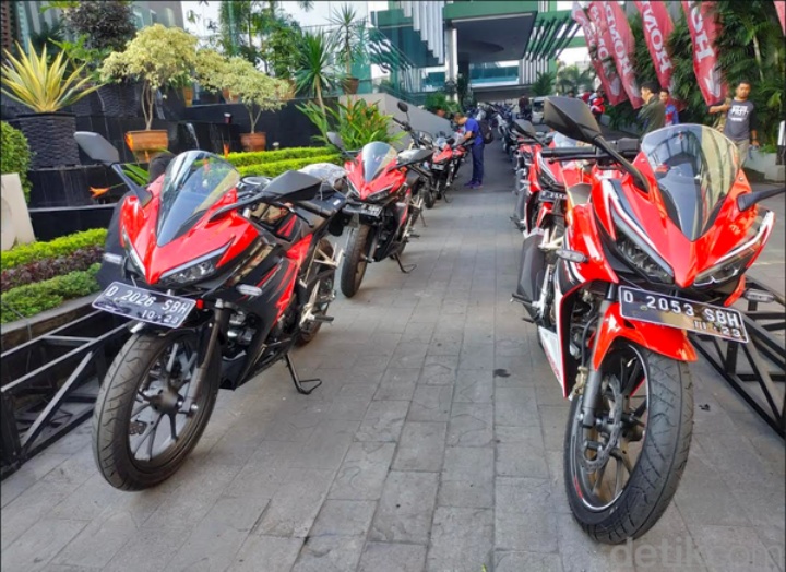 Bikers Day Siap Dipanaskan Puluhan CBR 150 R dan PCX