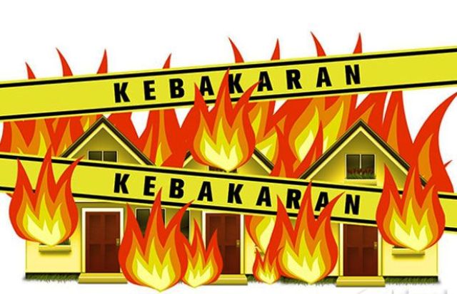 Kebakaran Gudang Pengolahan Minyak di Dumai