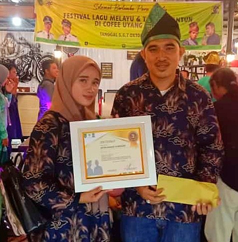 Rahmat Pantun Raih Juara Tiga Pada Ajang Lomba Pantun