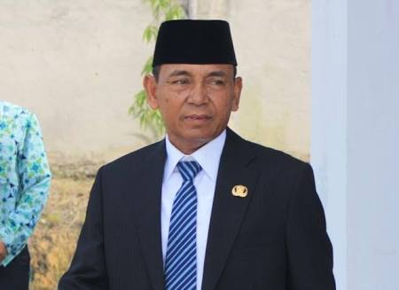 Bupati Pelalawan Tinjau Pelaksanaan UN SMP