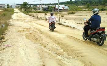 Warga Setempat Ingin Jalan Bumi Hijau, Duri  Segera Dibangun