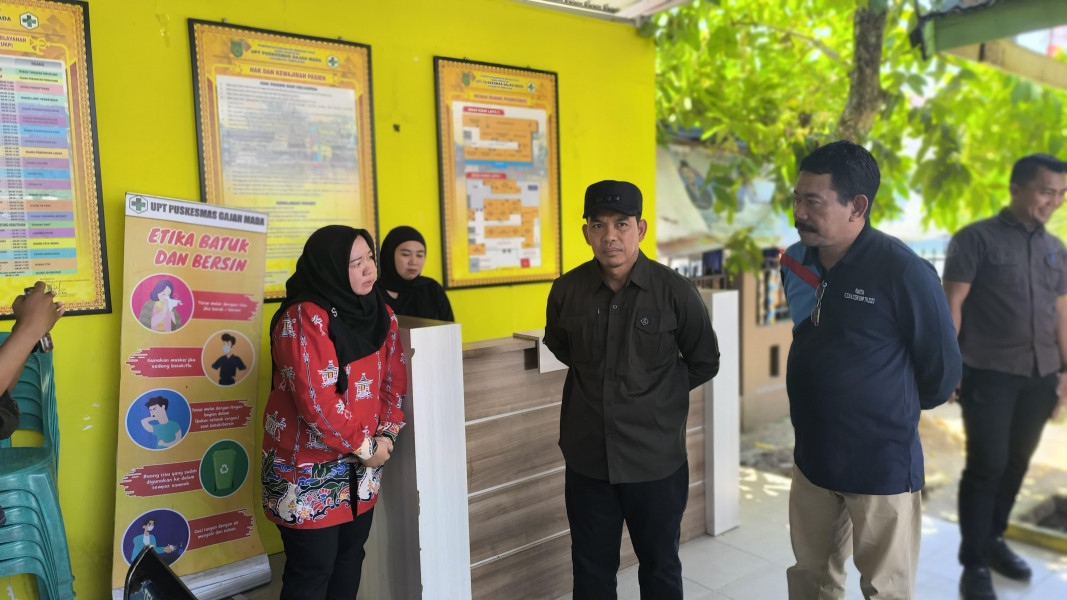 Kunjungan Pj Bupati Erisman Yahya ke Puskesmas Tembilahan Kota