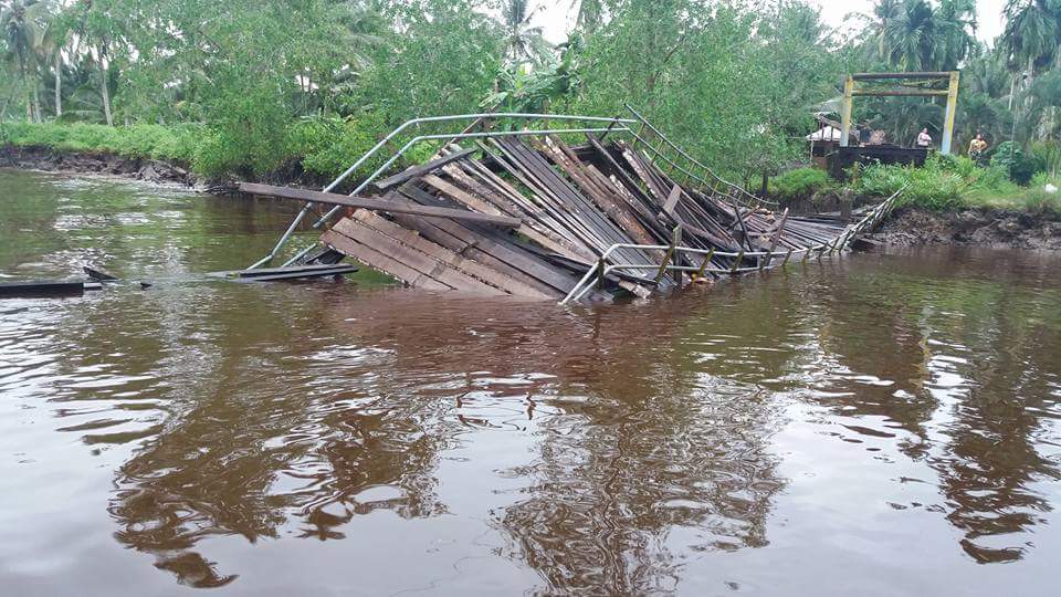 Jembatan Ambruk, Pemkab Inhil Segera Koordinasikan Kepada Pemprov Riau