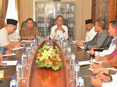 Bupati Kampar Minta Pejabat Maksimalkan Potensi PAD dan Turun ke Daerah Terisolir