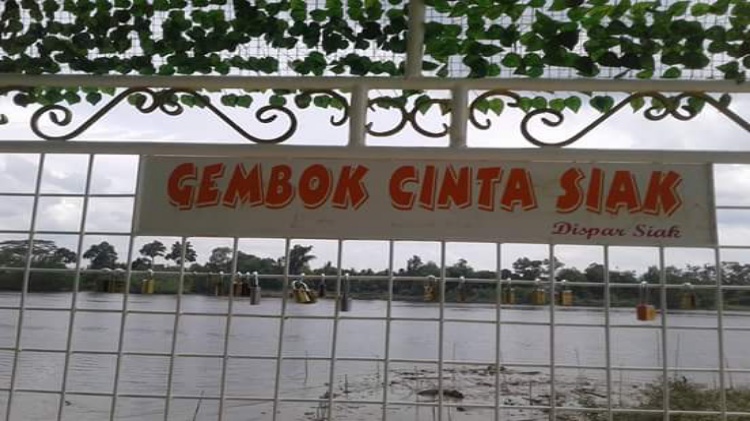 Menuai Kritikan, Dinas Pariwisata Lakukan Evaluasi Program Gembok Cinta Siak