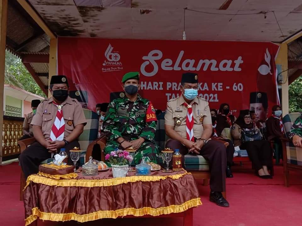 Camat Singkep Bangga, Siswa-siswinya Meraih Penghargaan KPG