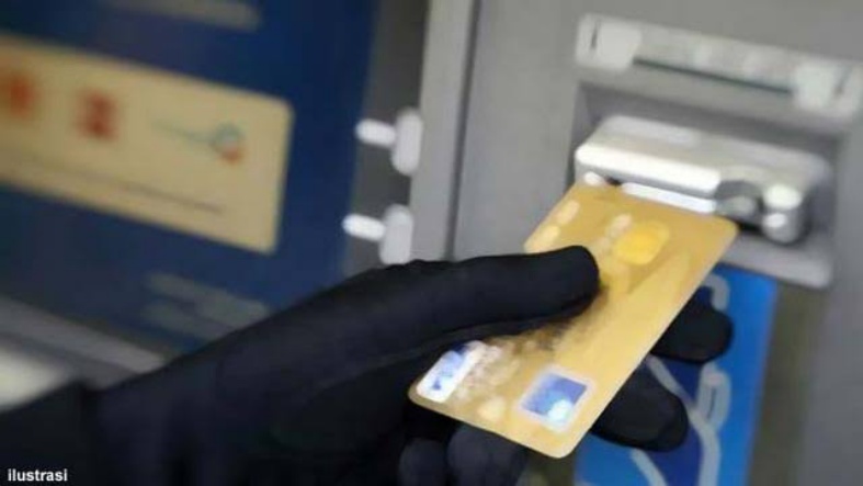 Mendadak Kaya, Ternyata Pria Ini Berhasil Membobol Bank