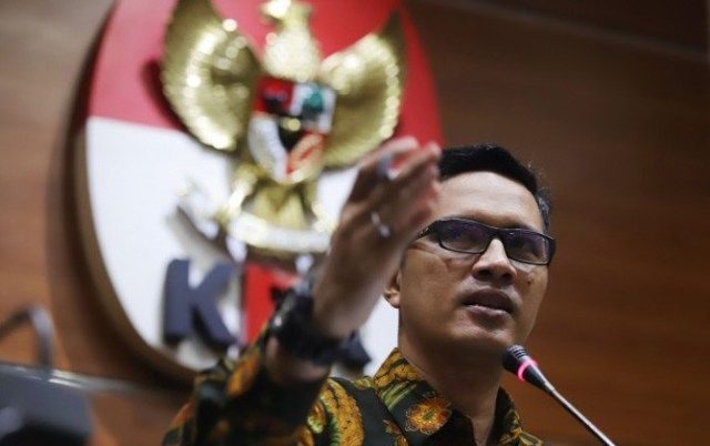 KPK Cegah Bupati Bengkalis, Amril Mukminin ke Luar Negeri