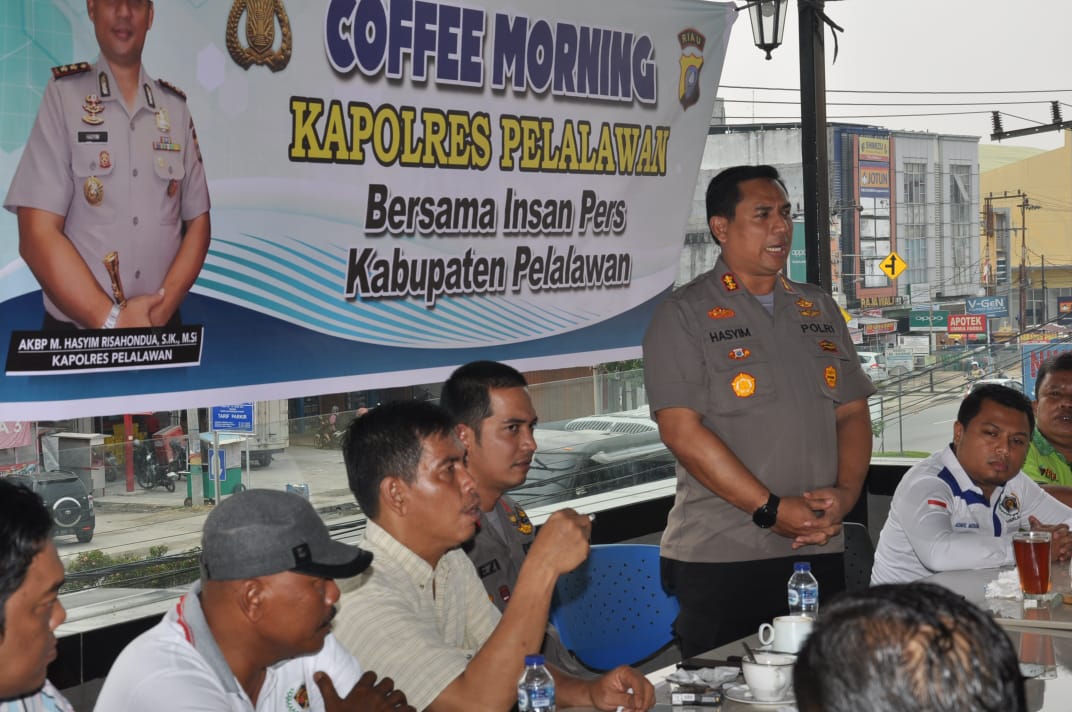 Diawal Bertugas Kapolres Pelalawan Ajak Wartwan Coffee Morning