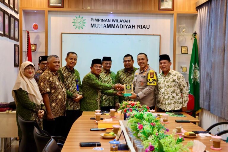 Kapolresta Pekanbaru Silaturahmi dengan Pimpinan Wilayah Muhammadiyah