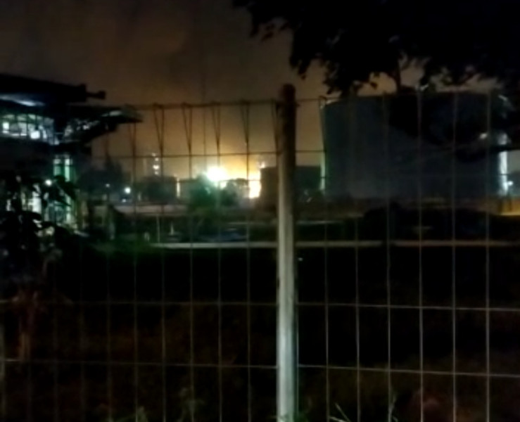 Ledakan di Kilang Pertamina RU II Dumai, Kaca Rumah Warga dan Masjid Taqwa Hancur