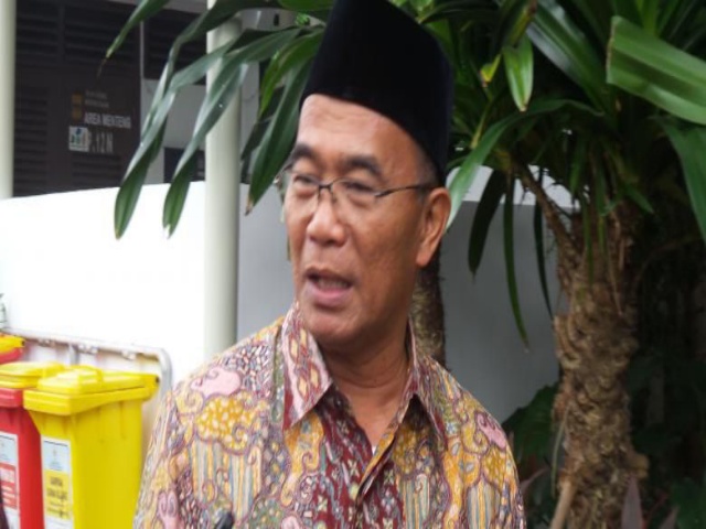 Mendikbud Ancam Pecat Guru yang Curang di UN dan USBN