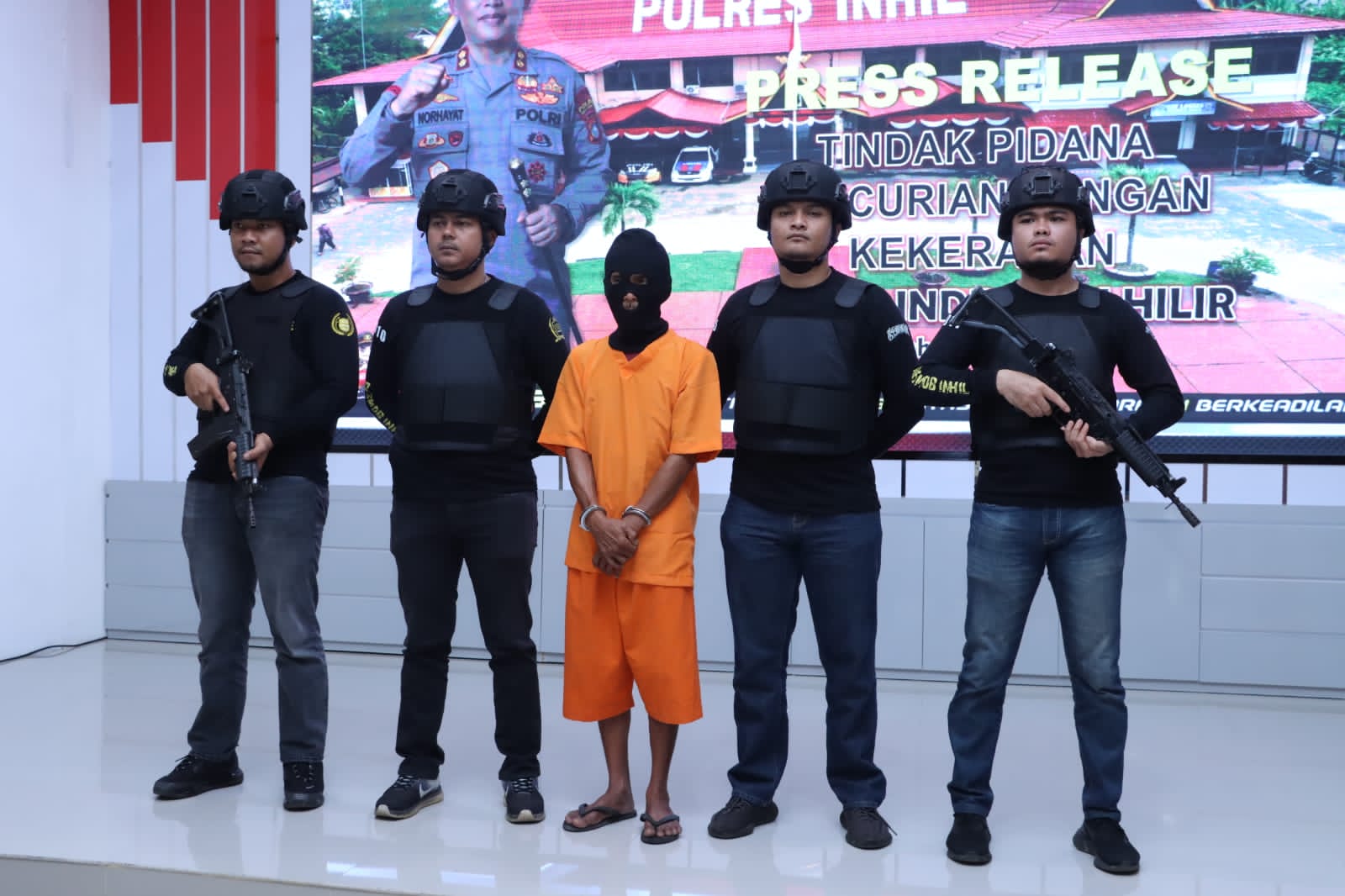 Polisi Ungkap Pelaku Perampokan Bersenjata Api di Tembilahan Hulu