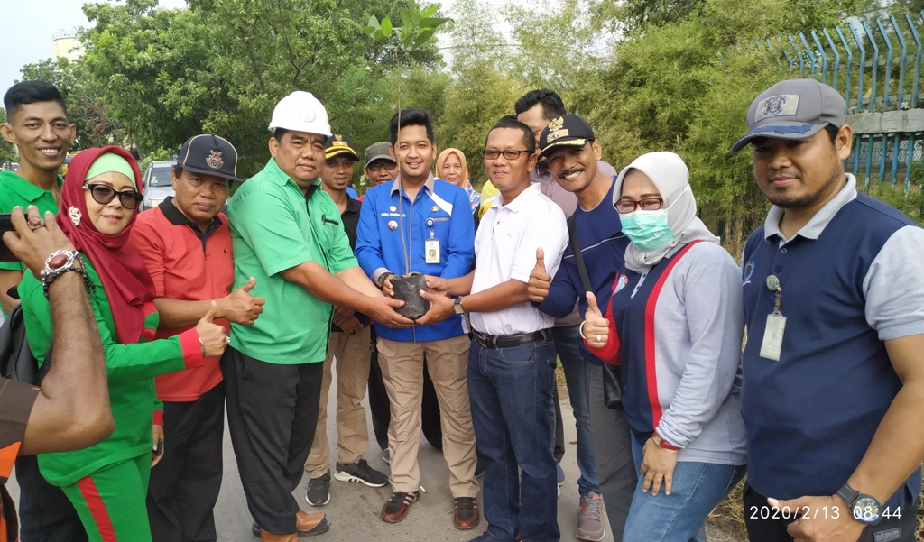 Kelurahan Buluh Kasap Gelar Goro dan Penanaman Pohon, Dihadiri Camat dan PAC PP Dumai Timur 