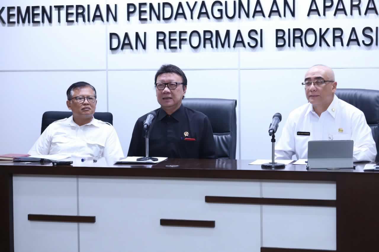 Pemberlakuan Bekerja di Rumah Diperpanjang Pemerintah Hingga 21 April 2020