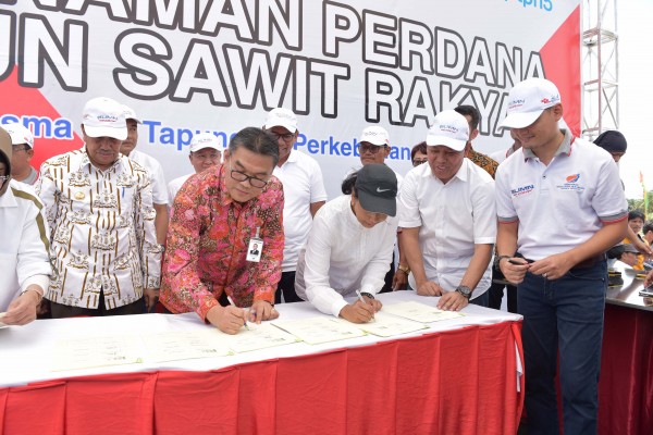 Pemprov Riau Belum Juga Bentuk Pansel Calon Komut dan Dirut BRK