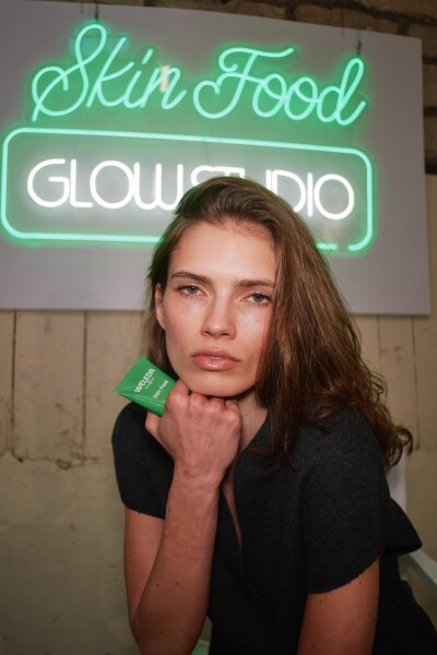 WELEDA x Stella McCartney: Paris Fashion Week / Skin Food: 100 years of loving skin 