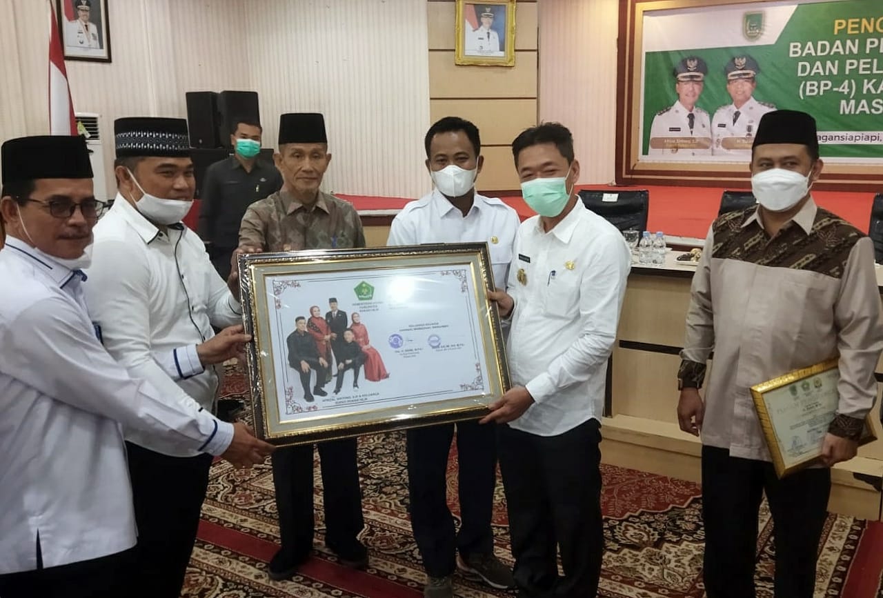 Angka Perceraian di Rohil Ckup Tinggi. BP-4 Diminta Berperan Secara Maksimal
