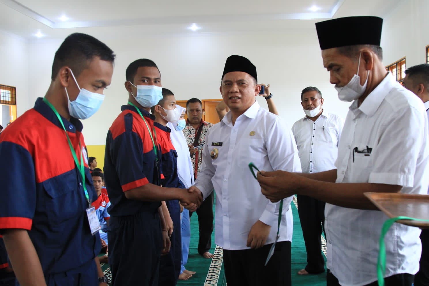 Lepas Siswa SMK Pemda Prakerin, Ini Pesan Bupati Labuhanbatu