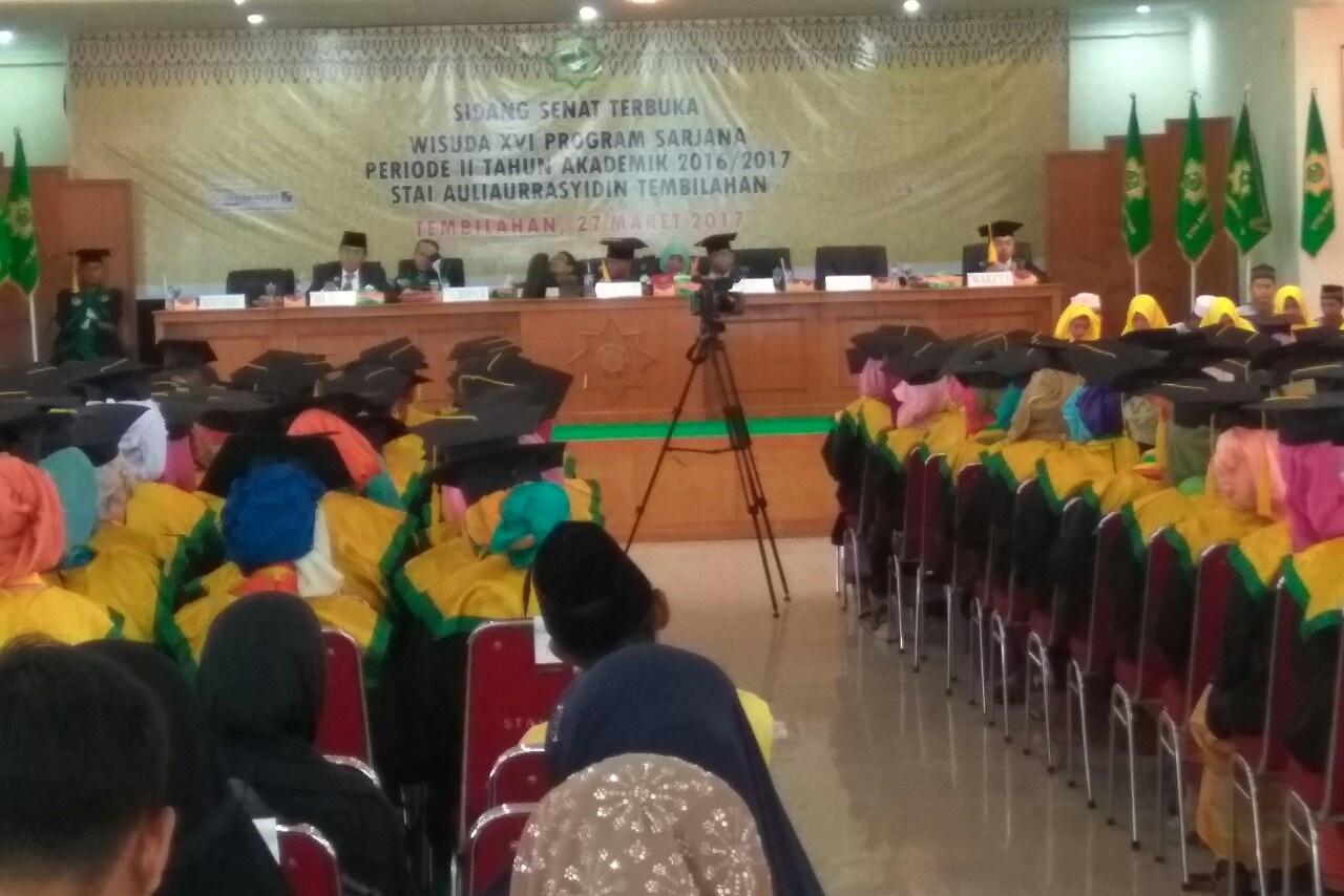 177 Mahasiswa STAI Auliaurrasyidin Tembilahan Diwisuda