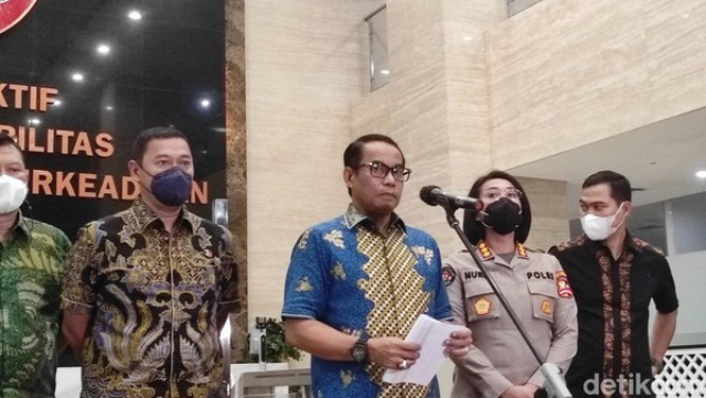 Tersangka Kasus Brigadir J Diperiksa Dengan Alat Deteksi Kebohongan